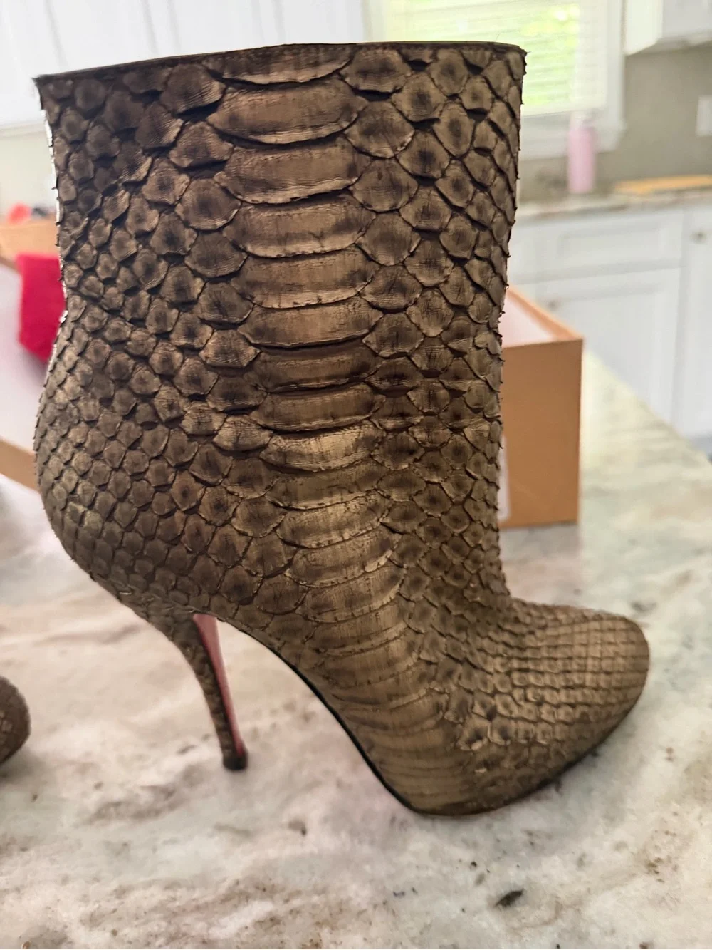 Christian Louboutin Feticha Booty Python Bronze 39.5 - Picture 5 of 8